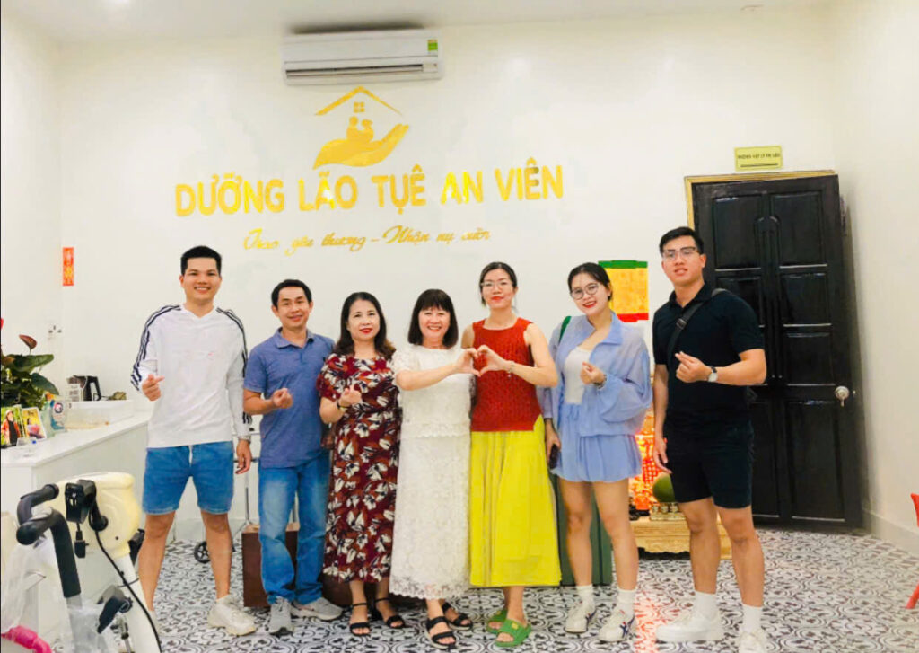 cơ sở vật chất & đội ngũ nhân viên