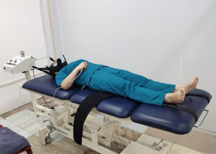 Thiết bị vật lý trị liệu phục hồi chức năng