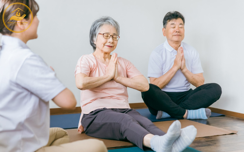 Cách tập thở bụng giúp người già