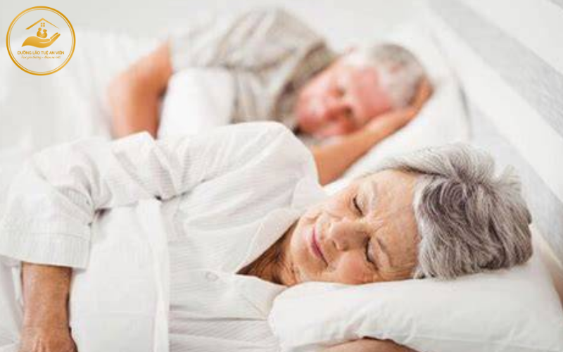 Kỹ thuật xoa bóp bấm huyệt trong phục hồi 