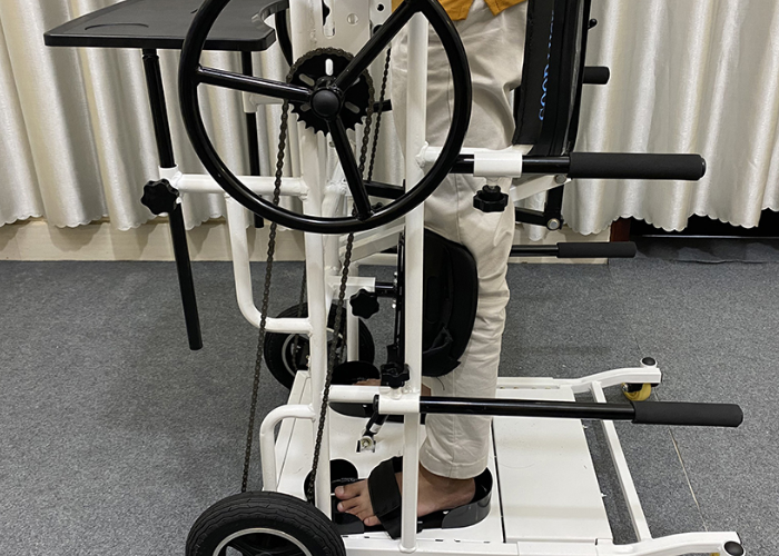 Dụng cụ hỗ trợ sinh hoạt cho người liệt (2)